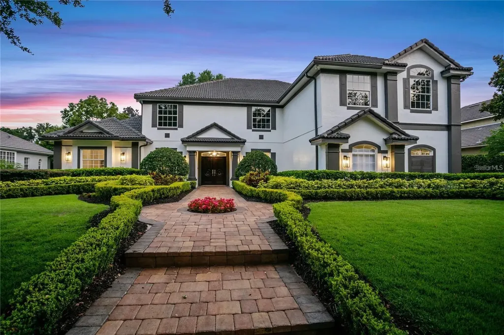 8704 Crestgate Circle Orlando FL 32819