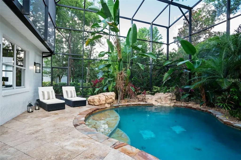 8704 Crestgate Circle Orlando FL 32819