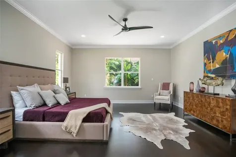 8704 Crestgate Circle Orlando FL 32819