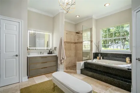 8704 Crestgate Circle Orlando FL 32819