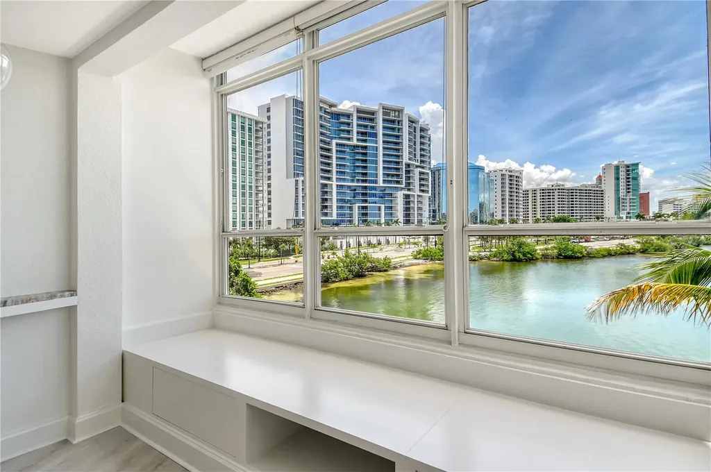 660 Golden Gate Point Sarasota FL 34236