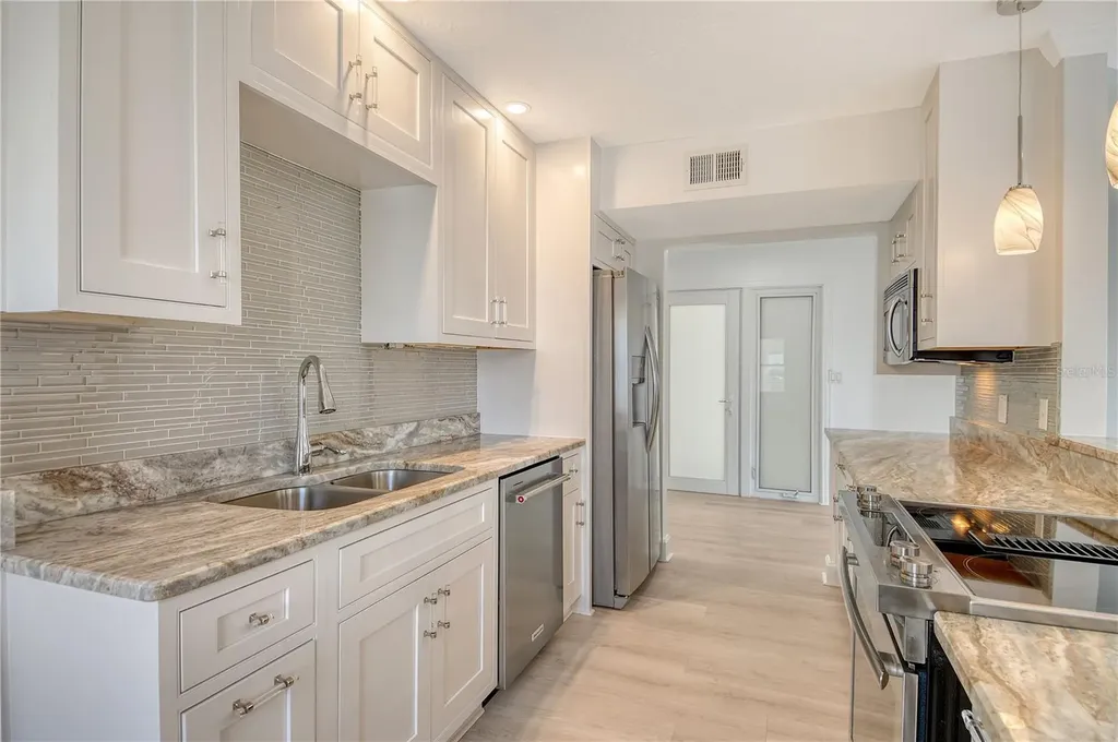 660 Golden Gate Point Sarasota FL 34236