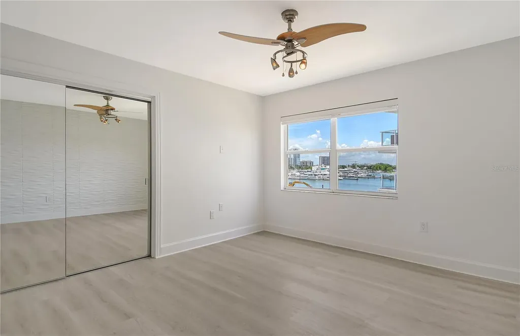 660 Golden Gate Point Sarasota FL 34236