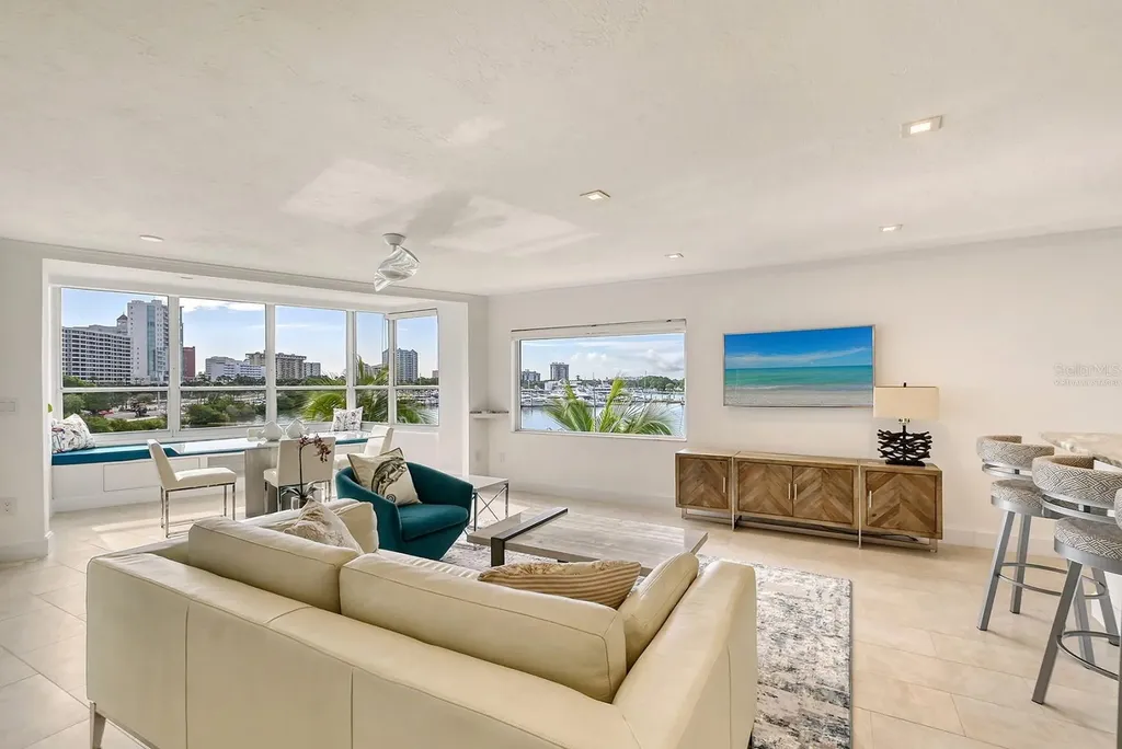 660 Golden Gate Point Sarasota FL 34236