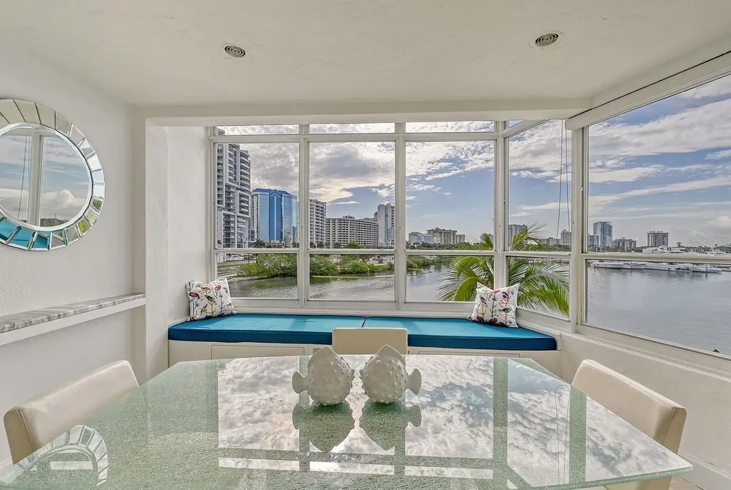 660 Golden Gate Point Sarasota FL 34236