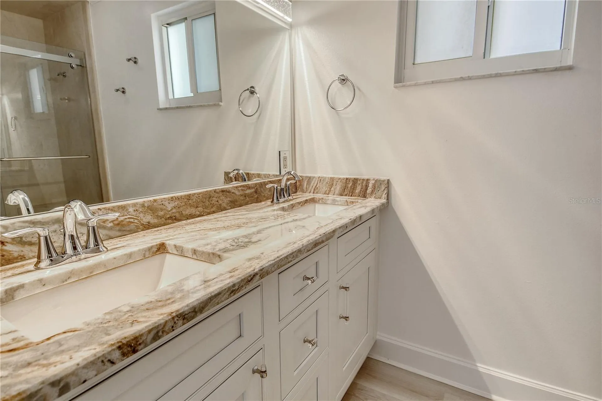 660 Golden Gate Point Sarasota FL 34236