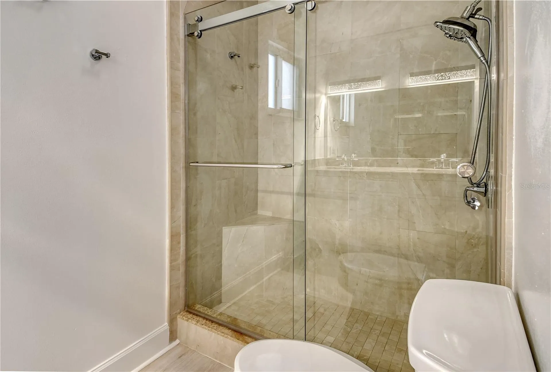 660 Golden Gate Point Sarasota FL 34236