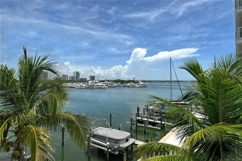 660 Golden Gate Point Sarasota FL 34236