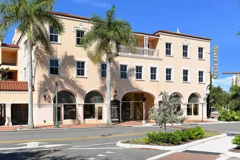 660 Golden Gate Point Sarasota FL 34236