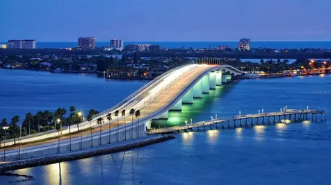 660 Golden Gate Point Sarasota FL 34236