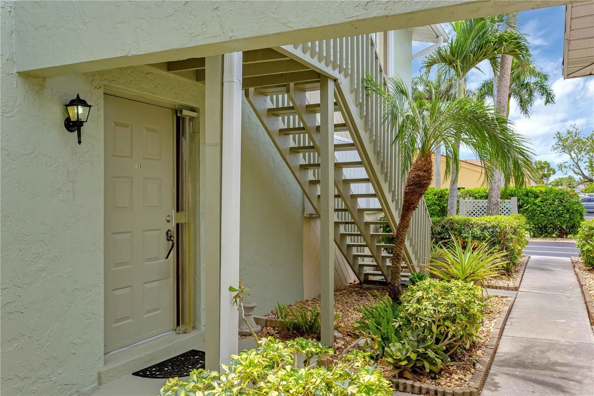 1409 SE 46th Lane Cape Coral FL 33904