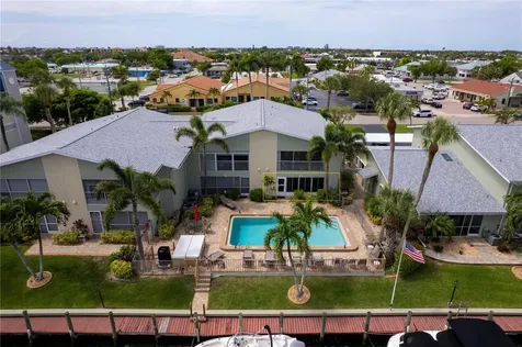1409 SE 46th Lane Cape Coral FL 33904