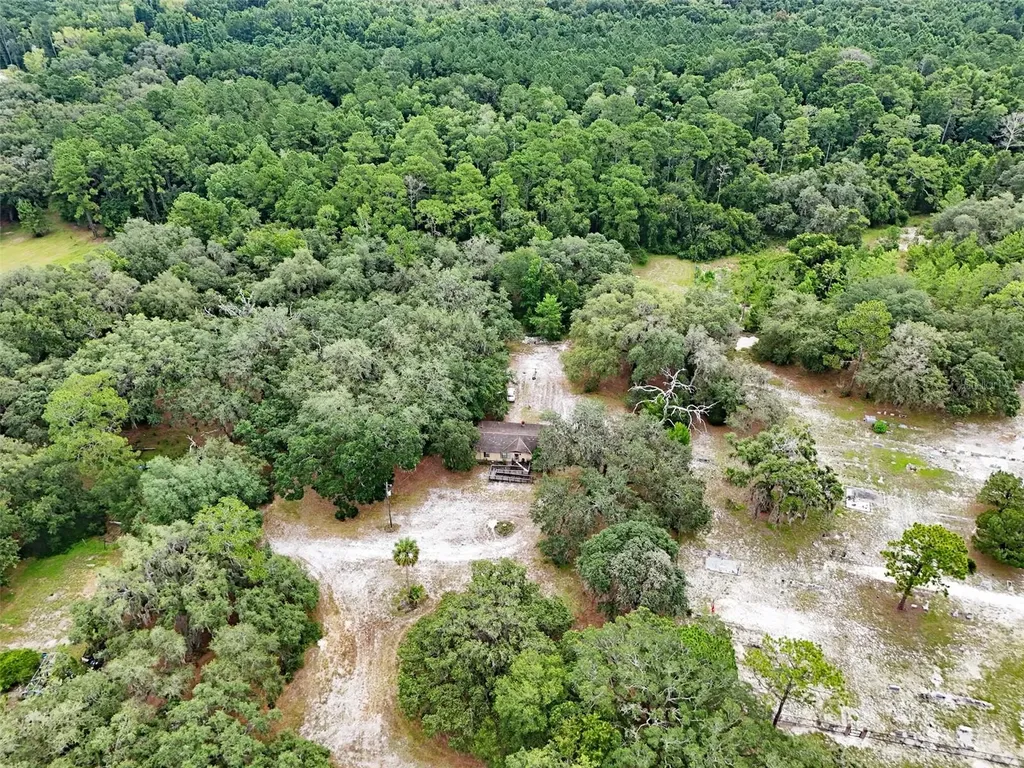 202 Bostwick Cemetery Road Palatka FL 32177