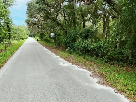202 Bostwick Cemetery Road Palatka FL 32177