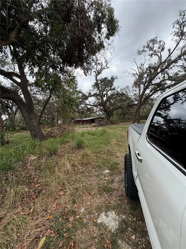 1622 51st Avenue E Bradenton FL 34203