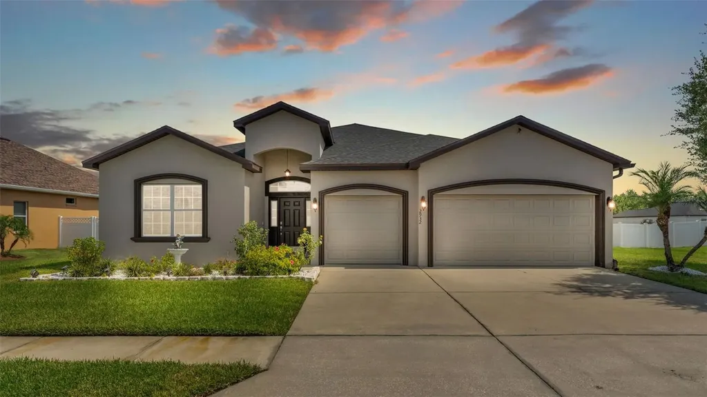 2932 Blackwater Creek Drive Lakeland FL 33810