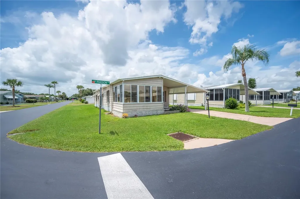 95 Parson Drive Winter Haven FL 33884