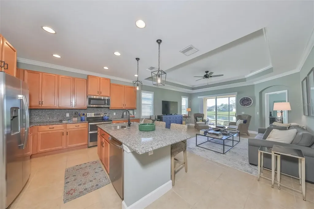 611 Chipper Drive Sun City Center FL 33573
