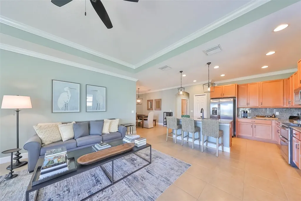 611 Chipper Drive Sun City Center FL 33573