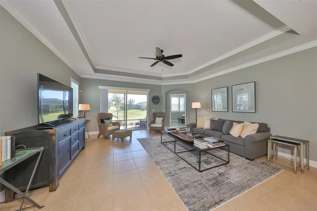 611 Chipper Drive Sun City Center FL 33573