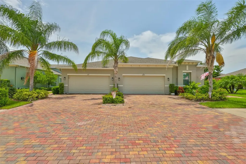 611 Chipper Drive Sun City Center FL 33573