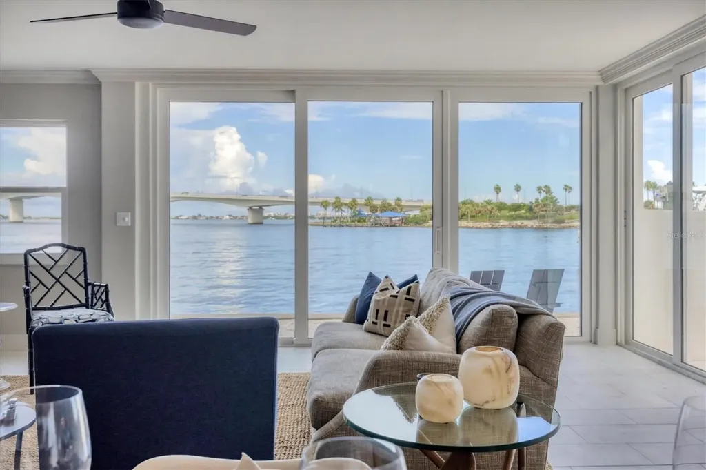 226 Golden Gate Point Sarasota FL 34236
