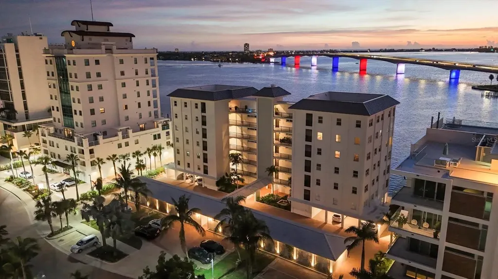 226 Golden Gate Point Sarasota FL 34236