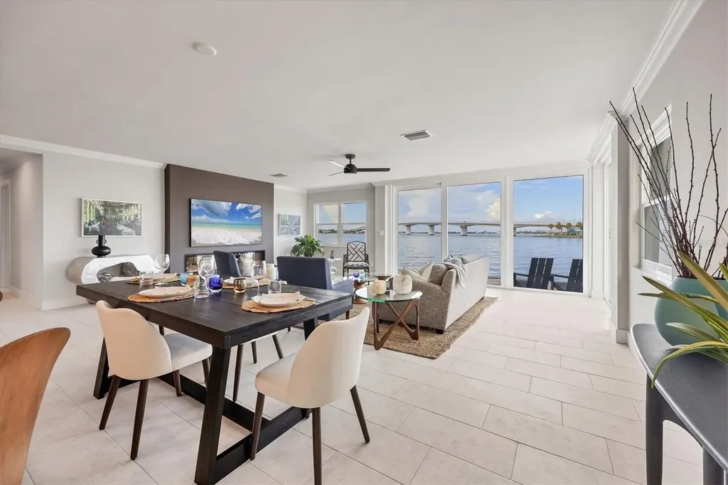 226 Golden Gate Point Sarasota FL 34236