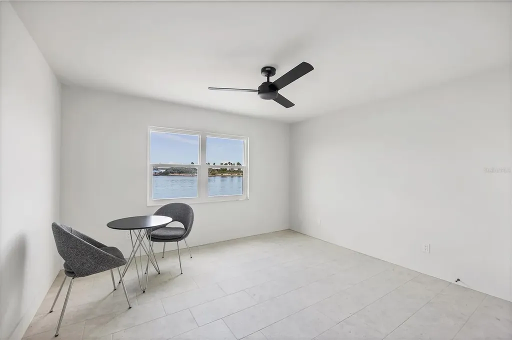 226 Golden Gate Point Sarasota FL 34236