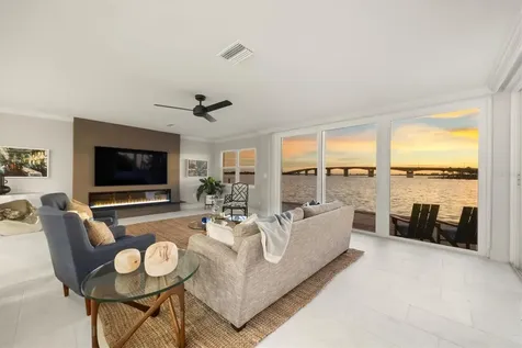 226 Golden Gate Point Sarasota FL 34236