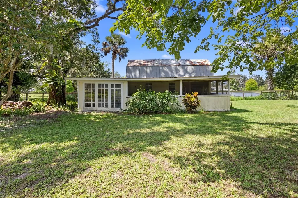 2659 Pioneer Trail New Smyrna Beach FL 32168