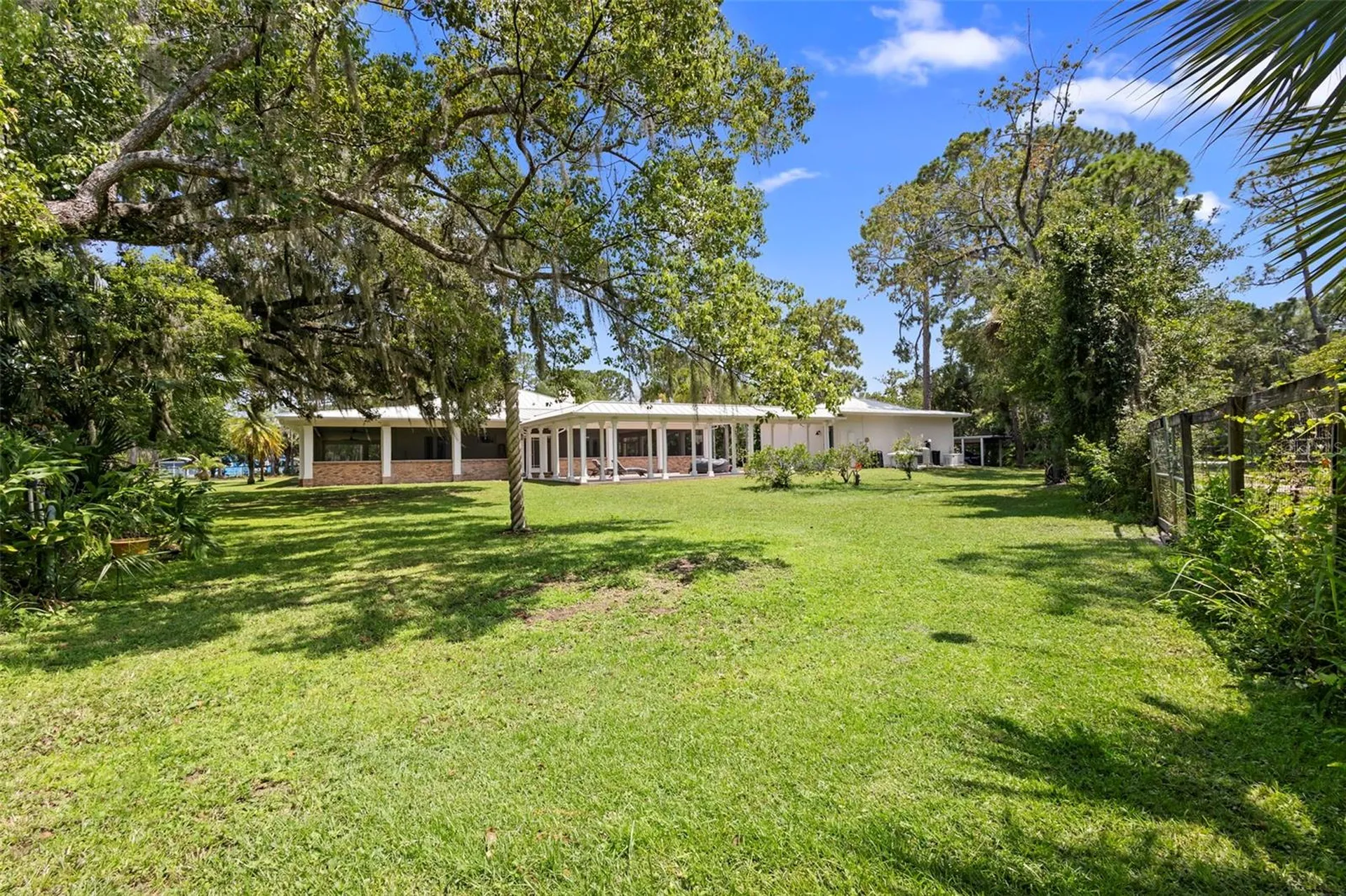 2659 Pioneer Trail New Smyrna Beach FL 32168