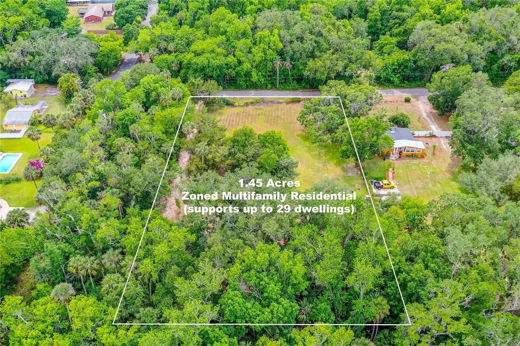 849 Terrace Avenue Daytona Beach FL 32114