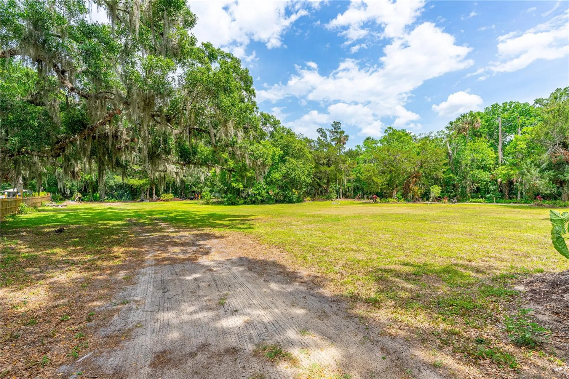849 Terrace Avenue Daytona Beach FL 32114
