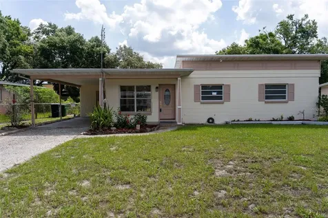 10911 N Dixon Avenue Tampa FL 33612