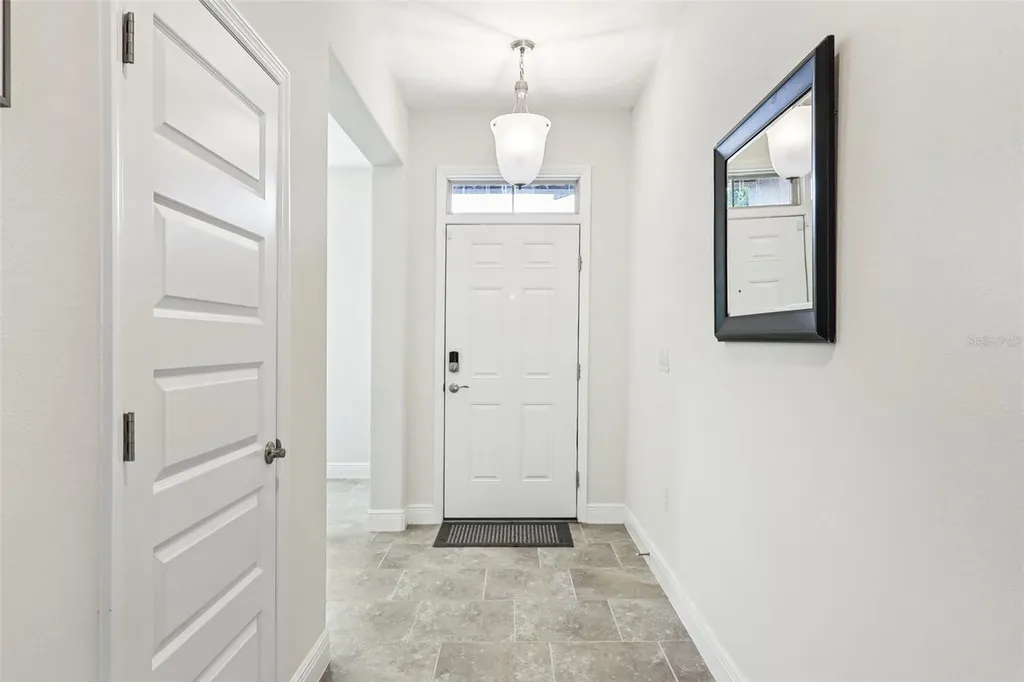 1833 Benoit Terrace Davenport FL 33837