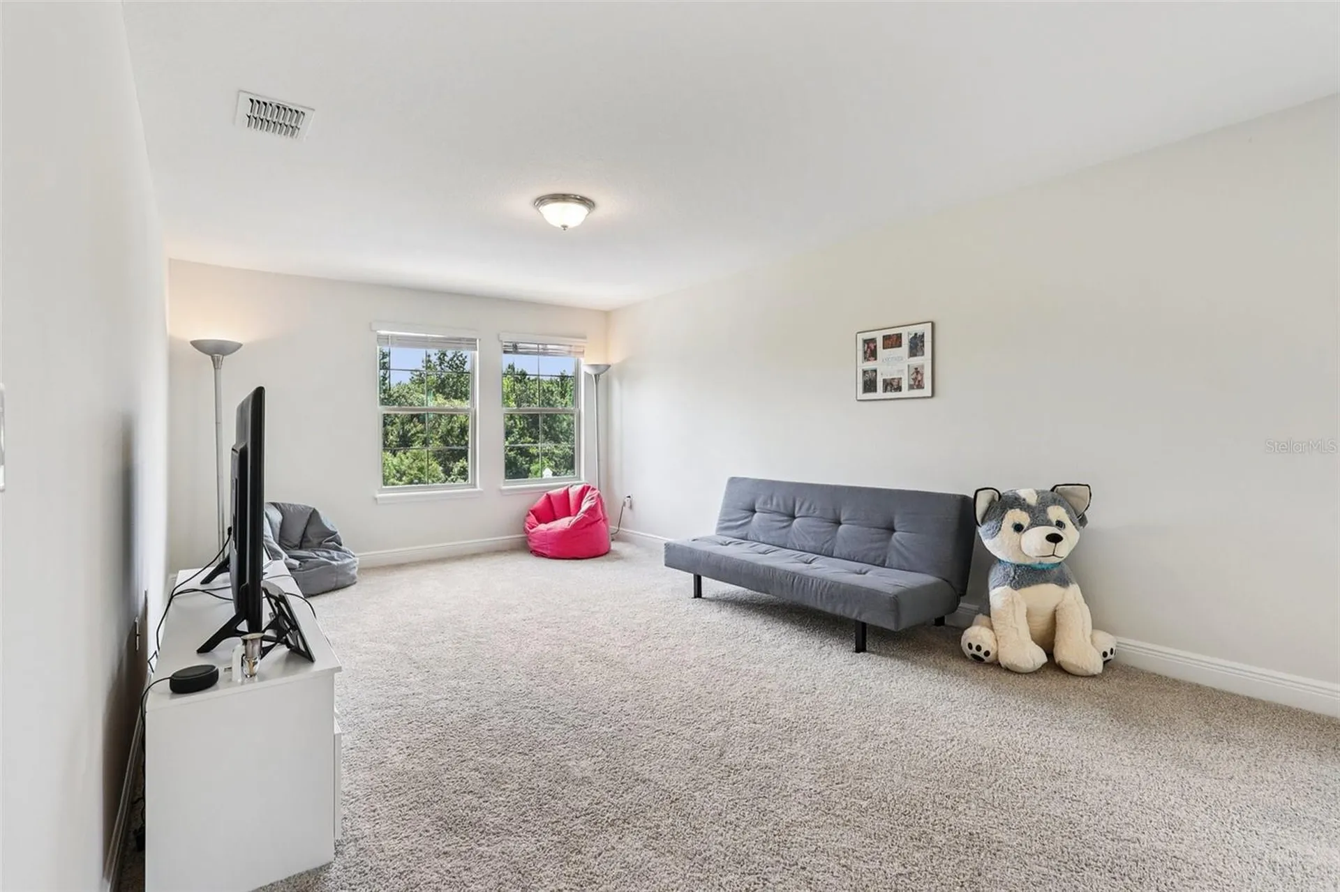 1833 Benoit Terrace Davenport FL 33837