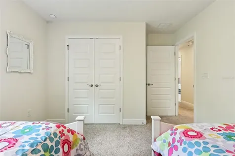 1833 Benoit Terrace Davenport FL 33837