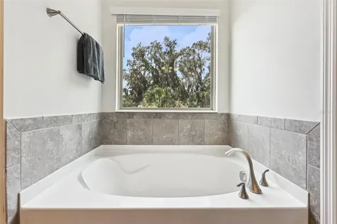 1833 Benoit Terrace Davenport FL 33837