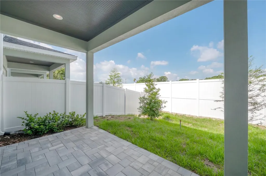 5530 N 9th Street Tampa FL 33604
