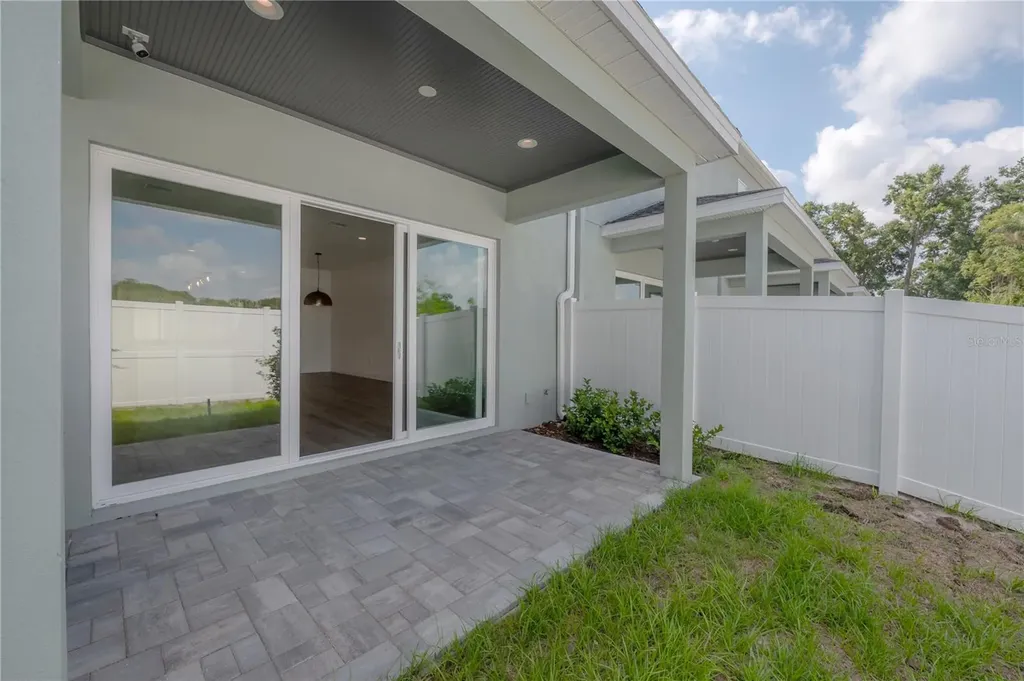 5530 N 9th Street Tampa FL 33604
