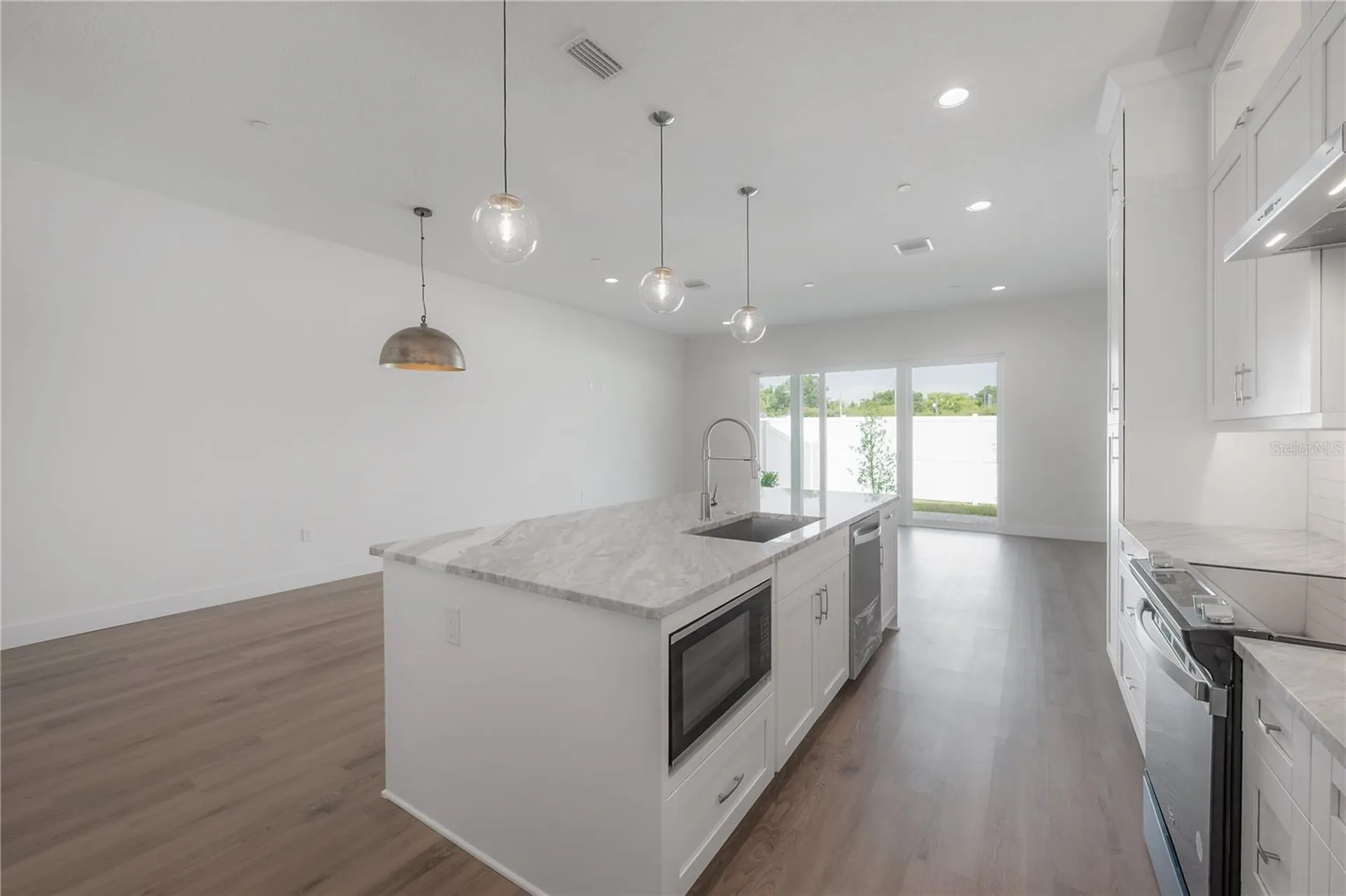 5530 N 9th Street Tampa FL 33604