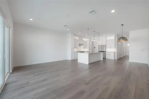 5530 N 9th Street Tampa FL 33604