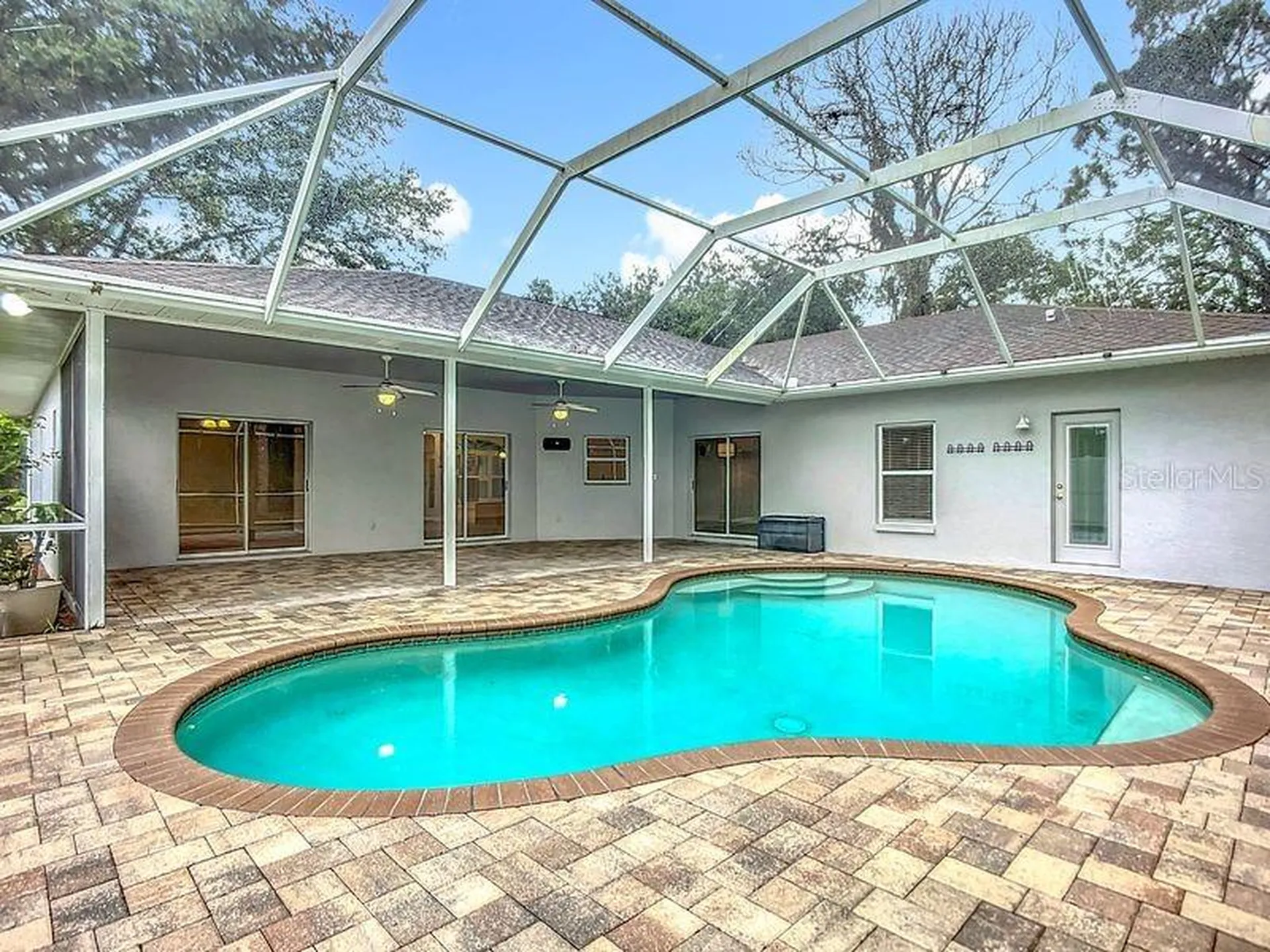 1103 Woodview Way Bradenton FL 34212