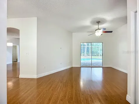 1103 Woodview Way Bradenton FL 34212