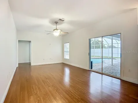 1103 Woodview Way Bradenton FL 34212
