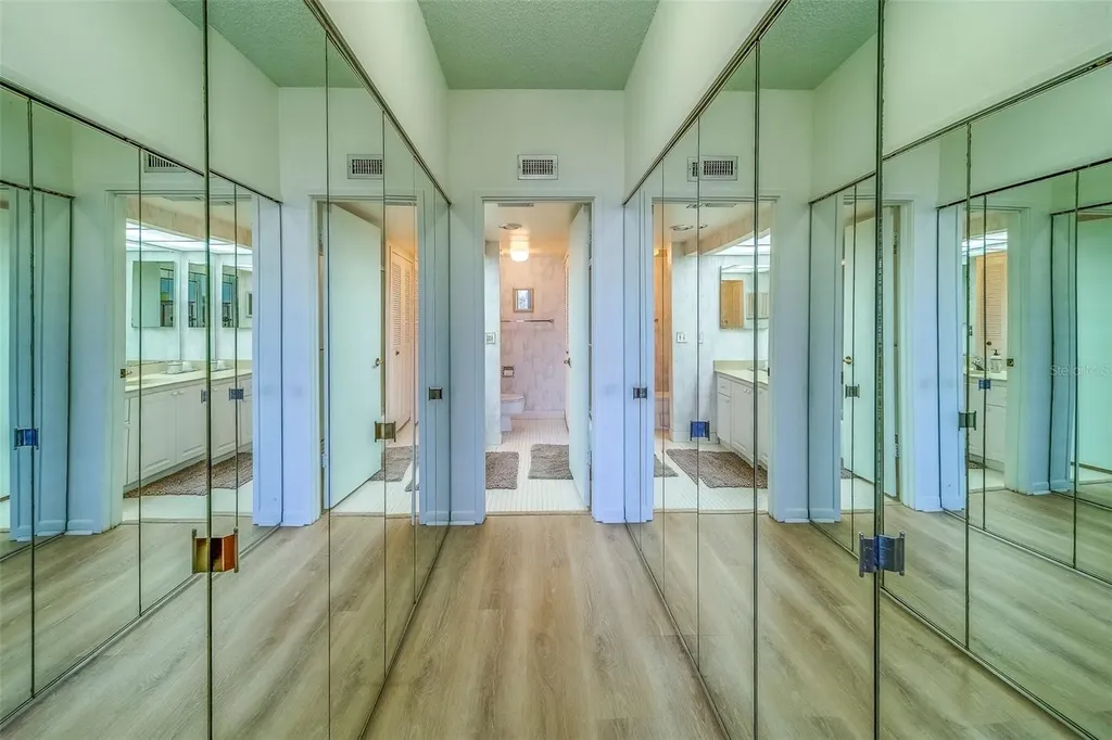 400 Island Way Clearwater Beach FL 33767