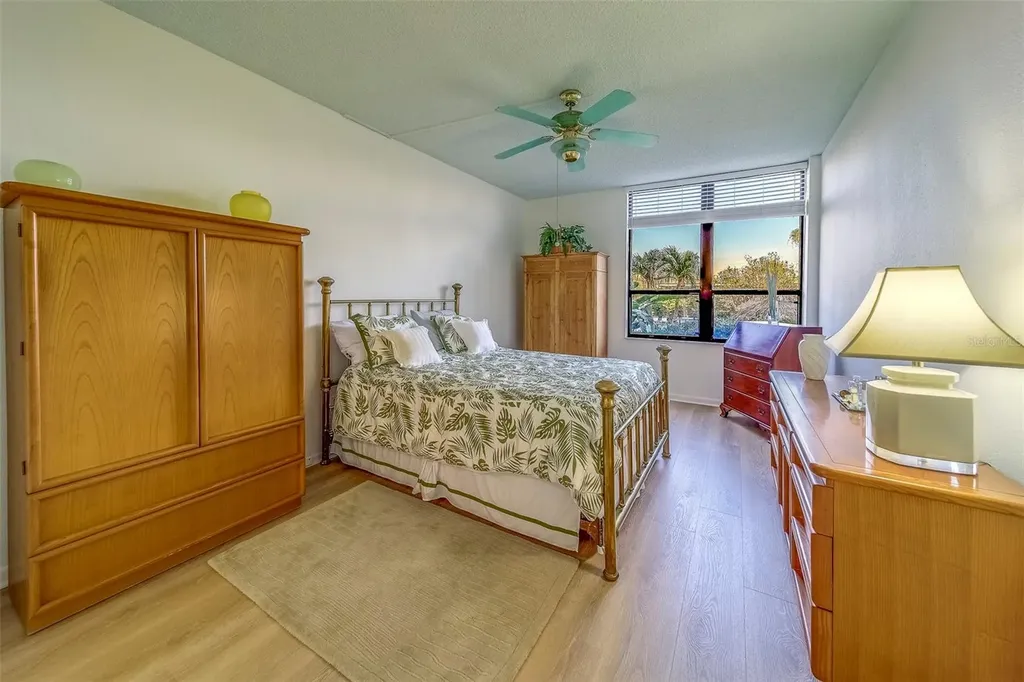 400 Island Way Clearwater Beach FL 33767