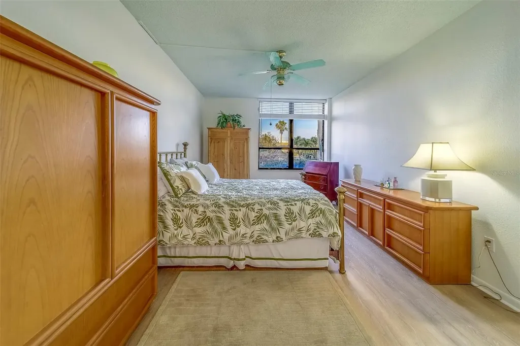 400 Island Way Clearwater Beach FL 33767