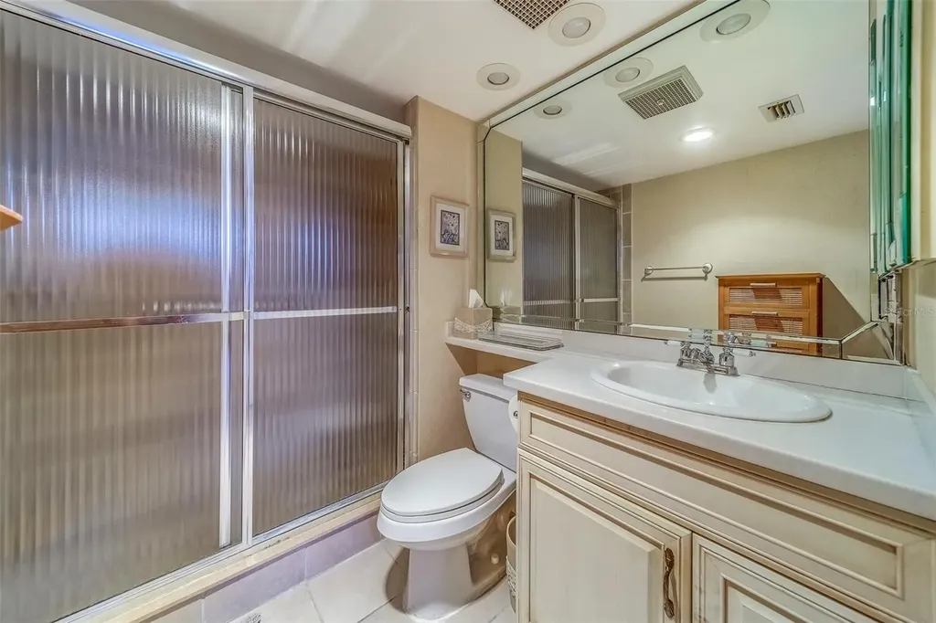 400 Island Way Clearwater Beach FL 33767
